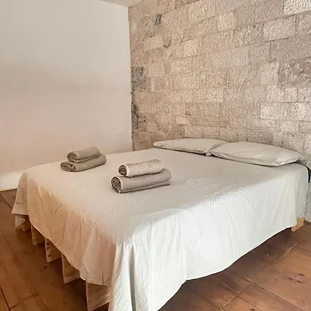 Palazzo Verrone בית הארחה