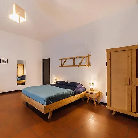 Palazzo Verrone 3* בארי