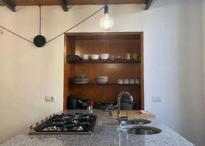 ゲストハウス Palazzo Verrone 3*